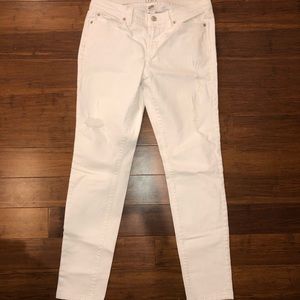 LOFT  Modern Skinny White  Distressed Jeans   SZ 6